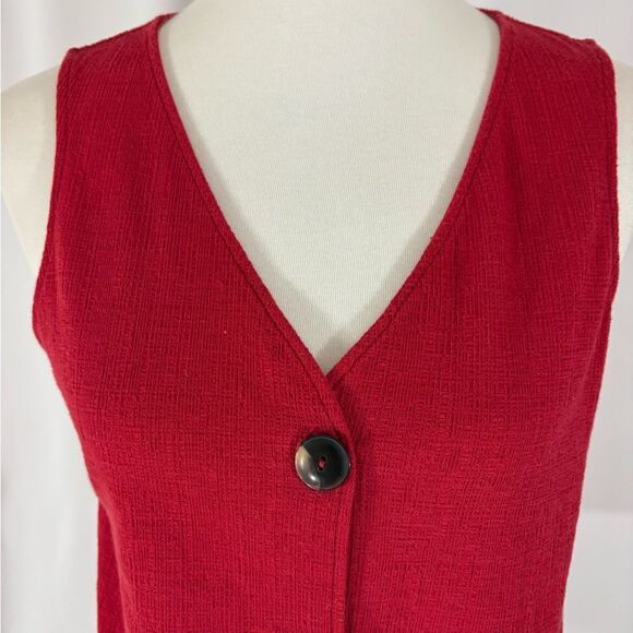 Old Navy Sleeveless Front Tie Red Top - Picture 3 of 5